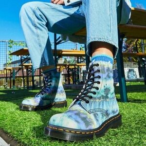 Dr Martens Women’s 1460 PASCAL Size 6 Blue Summer Tie Dye New Boots